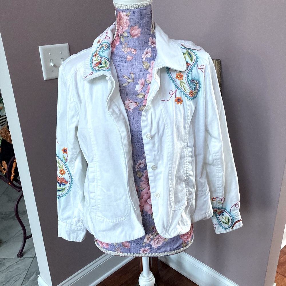 Entice Embroidered Jacket